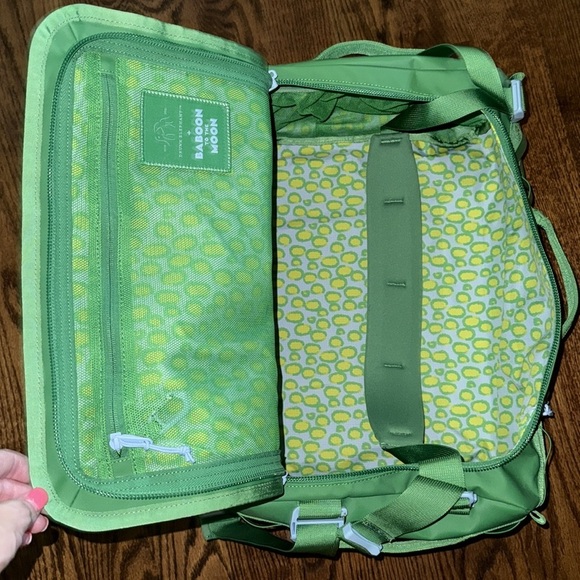 Drunk Elephant Set &Trunk 7.0 Baboon To the Moon Green Bag Cleanse & Refresh NEW main image 10